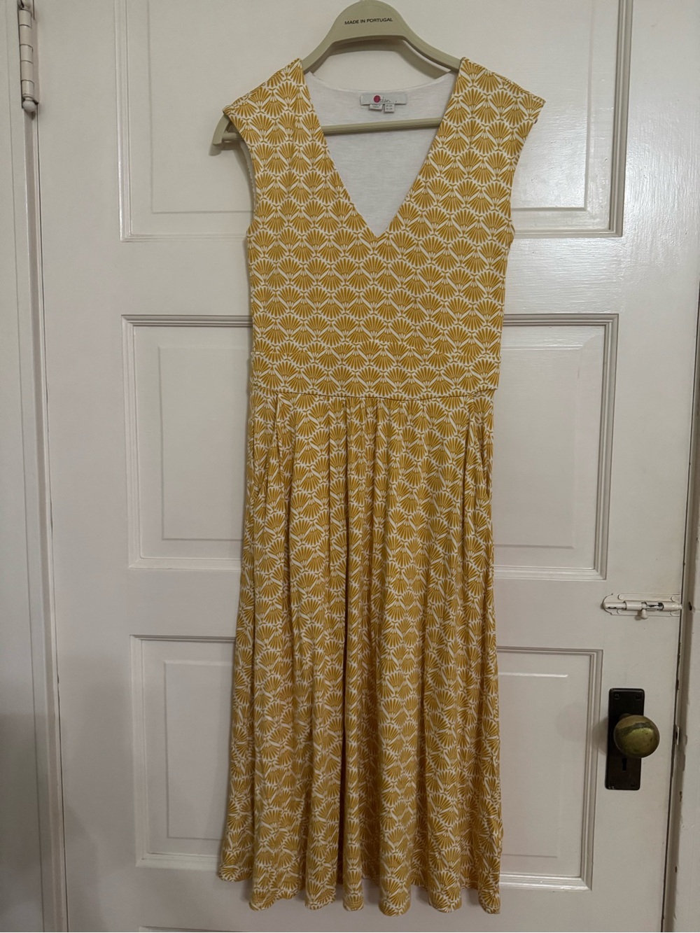 Boden Yellow & White V-Neck Sleeveless Maxi Dress